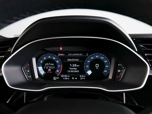 Certified 2022 Audi Q3 2.0T Premium Plus w/ Premium Plus Package image 18