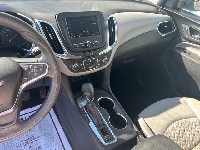 Used 2022 Chevrolet Equinox LS w/ LPO, Floor Liner Package FWD image 21