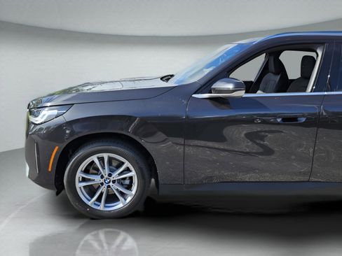 New 2025 BMW X3 xDrive30i w/ Convenience Package image 37