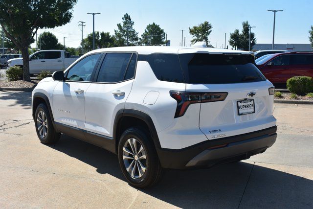 New 2027 Chevrolet Equinox LT w/ Safety and Technology Package FWD image 8