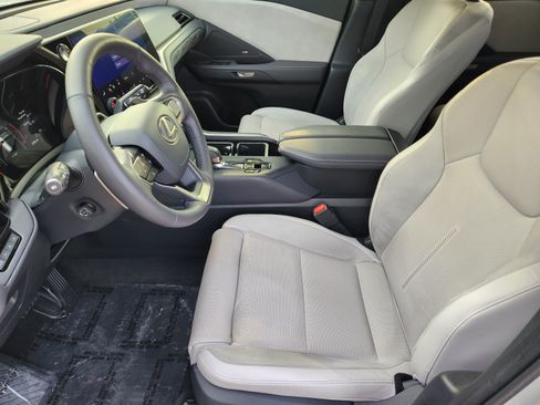 Used 2024 Lexus TX 350 FWD w/ Technology Package image 5