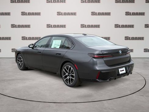 New 2026 BMW 740i xDrive AWD/4WD image 3