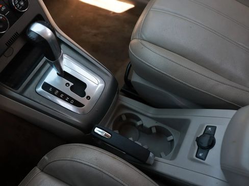 Used 2008 Saturn Vue XR w/ Premium Trim Package FWD image 36