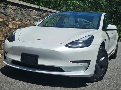 Used 2023 Tesla Model 3 Standard Range RWD image 70