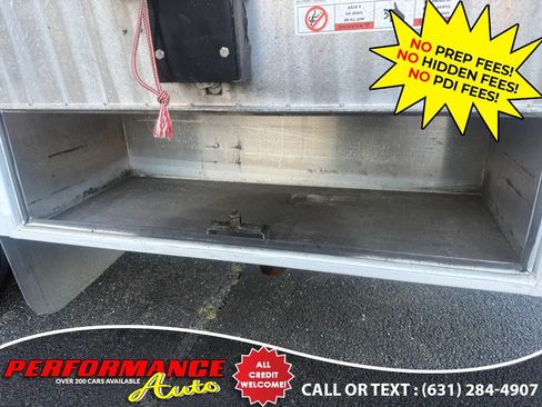 Used 2009 GMC Savana 3500 RWD image 16