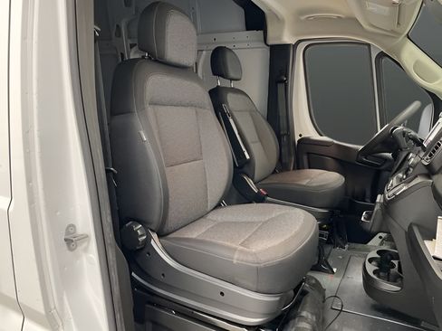 New 2025 RAM ProMaster 3500 w/ Convenience Group FWD image 26