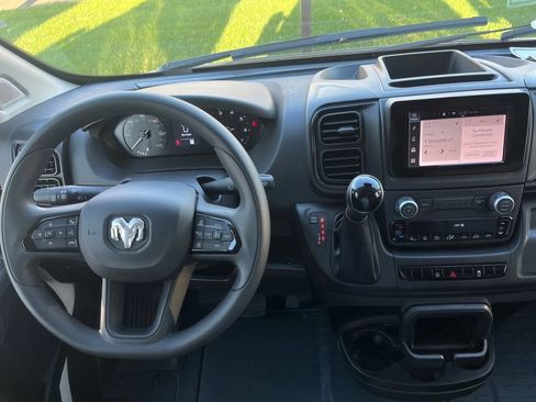 New 2026 RAM ProMaster 2500 w/ Convenience Group FWD image 9