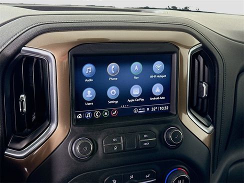 Used 2021 Chevrolet Silverado 3500 High Country w/ Safety Package II image 9