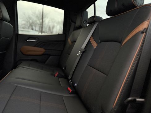 New 2026 GMC Canyon AT4 image 13