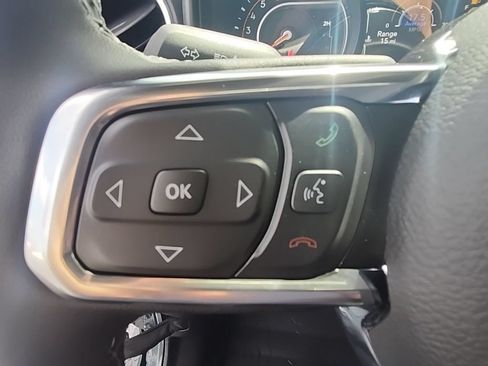 New 2026 Jeep Wrangler Unlimited Sahara AWD/4WD image 13