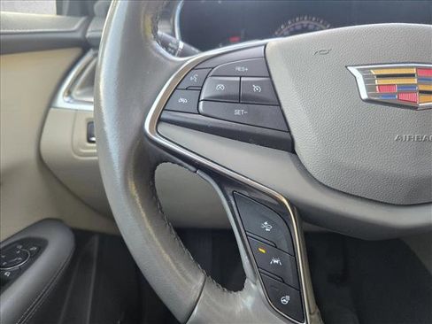 Used 2019 Cadillac XT5 Luxury image 10