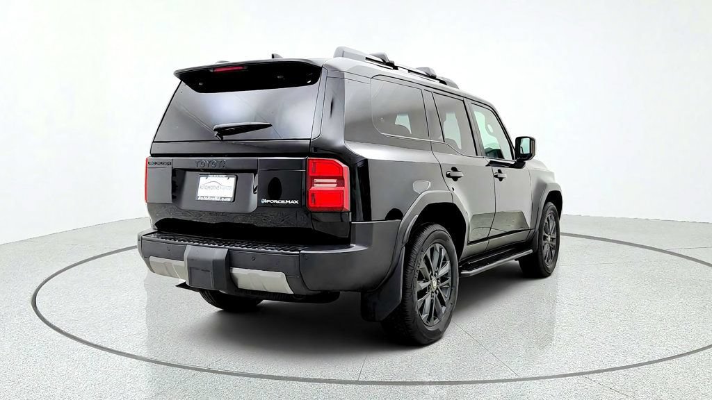 Used 2026 Toyota Land Cruiser w/ Premium Package AWD/4WD image 5