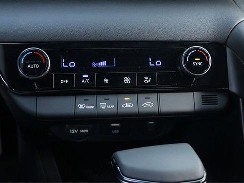 Certified 2026 Hyundai Elantra Sport FWD image 15