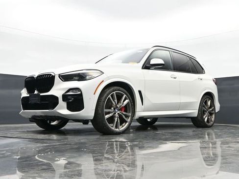 Used 2021 BMW X5 M50i AWD/4WD image 37