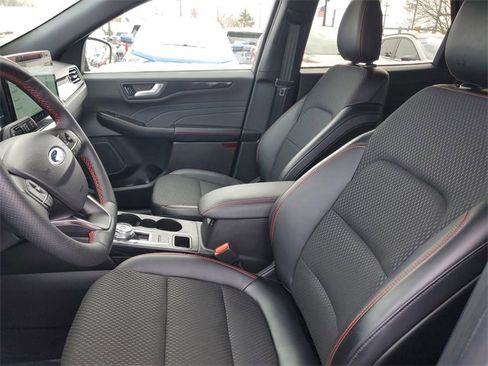 Certified 2025 Ford Escape ST-Line w/ Tech Pack #1 image 11