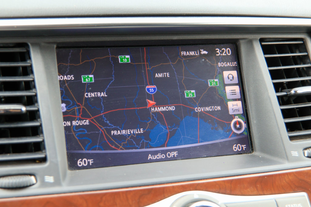 Used 2019 INFINITI QX80 Luxe w/ Proassist Package RWD image 3
