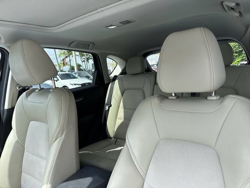 Used 2018 MAZDA CX-5 Touring w/ Preferred Equipment Package FWD image 42