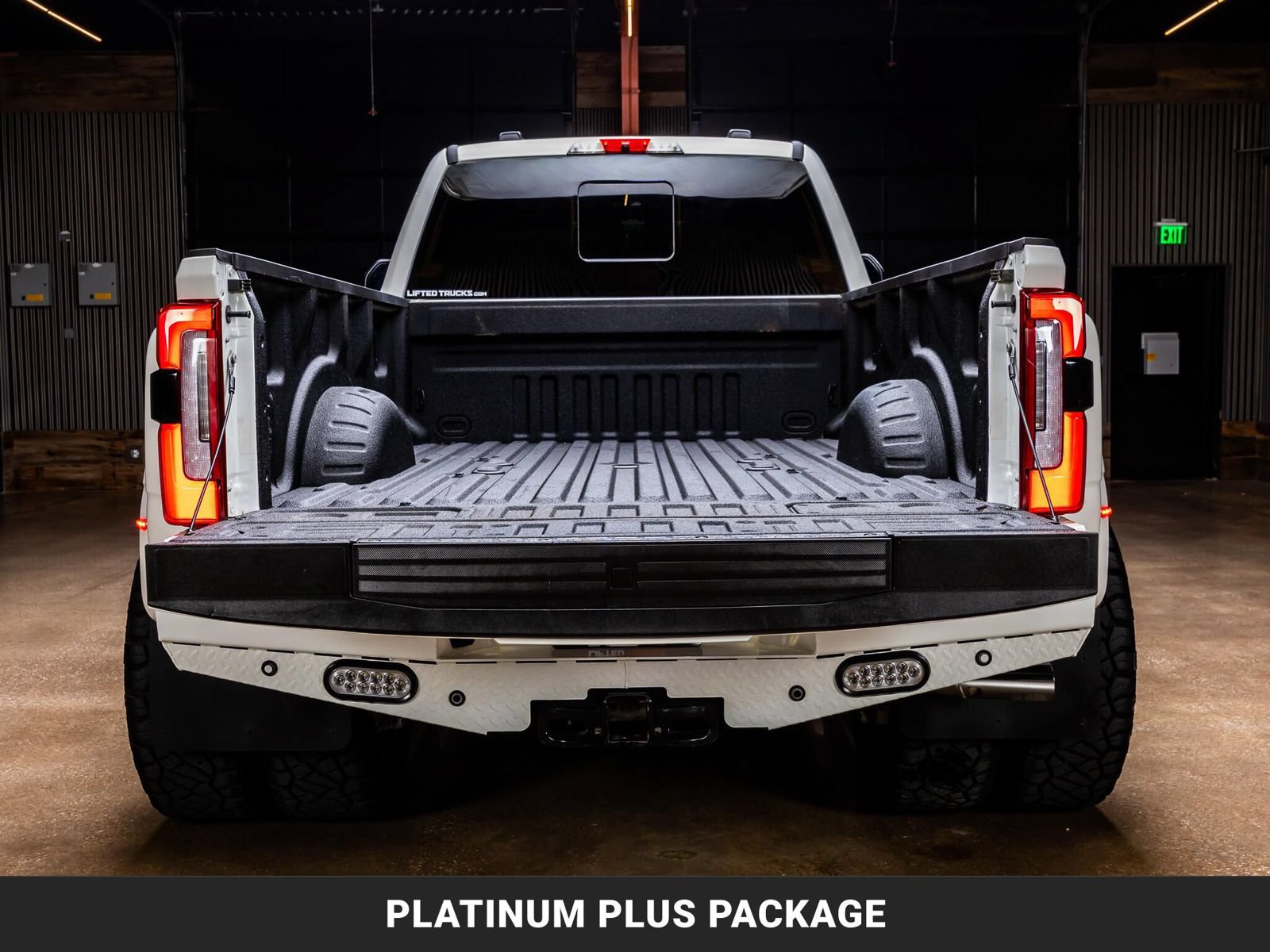 Used 2026 Ford F450 Platinum w/ Platinum Plus Package AWD/4WD image 8