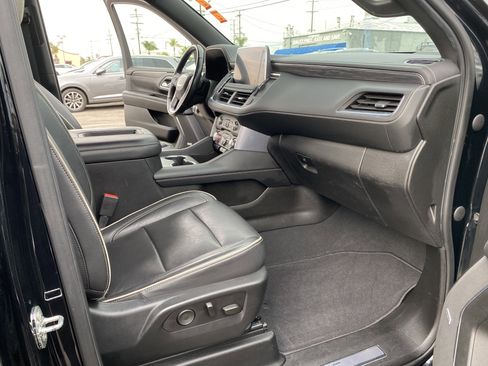 Used 2021 GMC Yukon SLT w/ SLT Luxury Plus Package image 23
