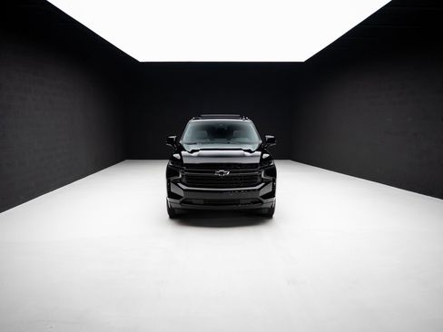 Used 2024 Chevrolet Suburban RST w/ Luxury Package image 79