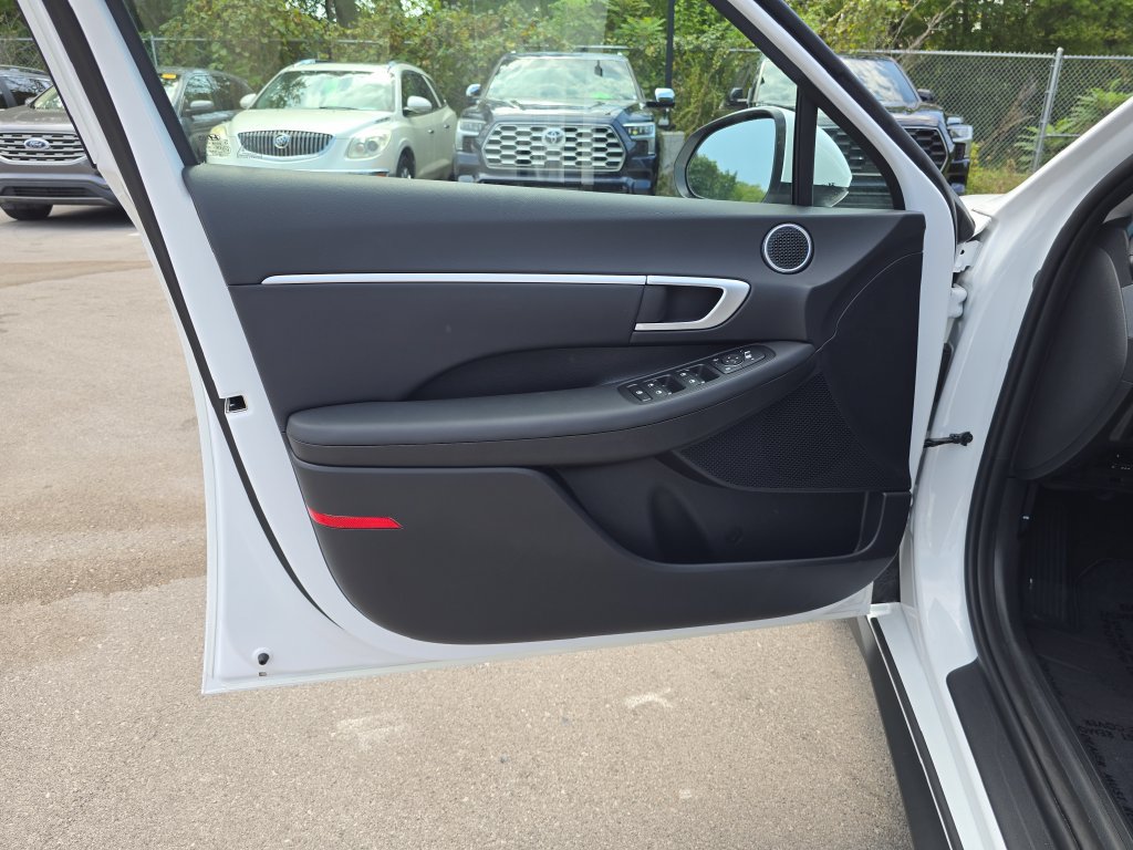 New 2026 Hyundai Sonata Blue FWD image 12