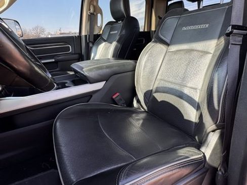 Used 2019 RAM 2500 Laramie image 11