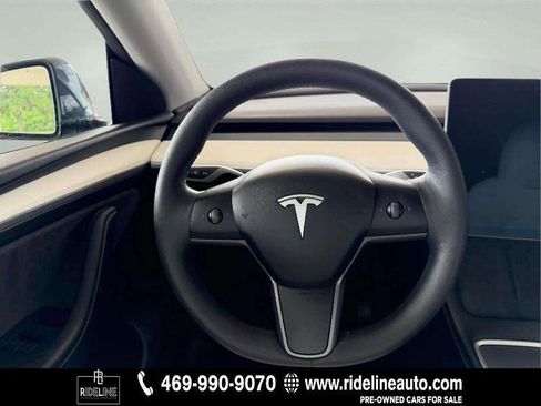 Used 2023 Tesla Model Y Long Range AWD/4WD image 11