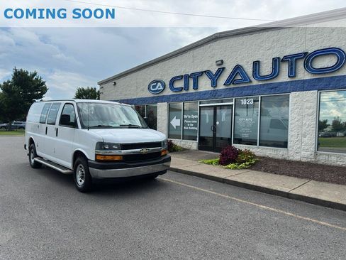 Used 2021 Chevrolet Express 2500 w/ Driver Convenience Package RWD image 1