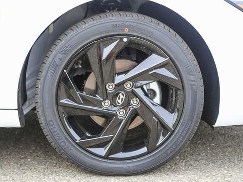 New 2026 Hyundai Elantra Sport FWD image 12