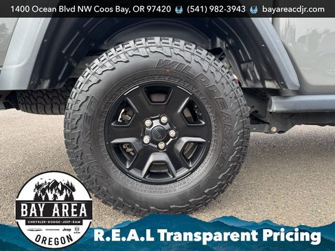 Used 2021 Jeep Gladiator Mojave AWD/4WD image 28