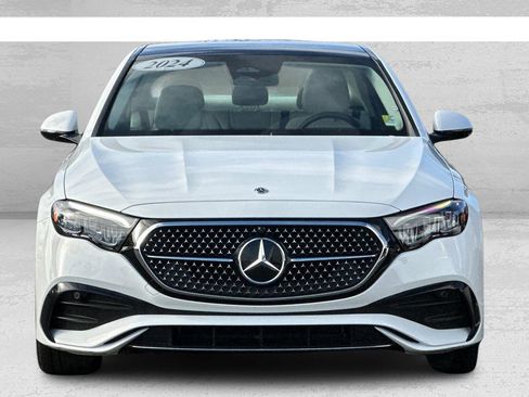 Certified 2024 Mercedes-Benz E 350 4MATIC Sedan image 9