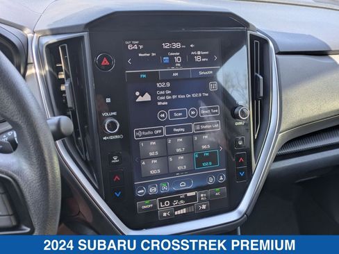 Used 2024 Subaru Crosstrek 2.0i Premium image 22