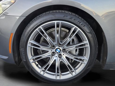 Used 2019 BMW 740i 740i w/ Executive Package image 31