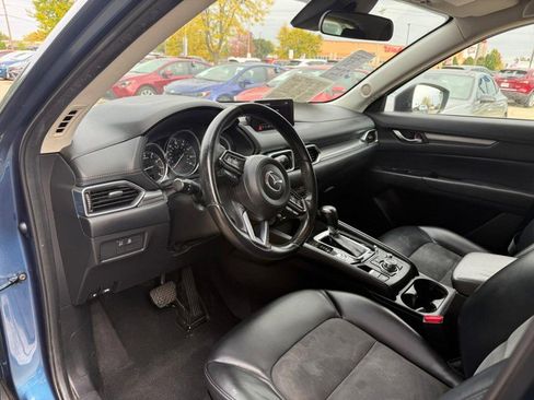 Used 2018 MAZDA CX-5 Touring image 10