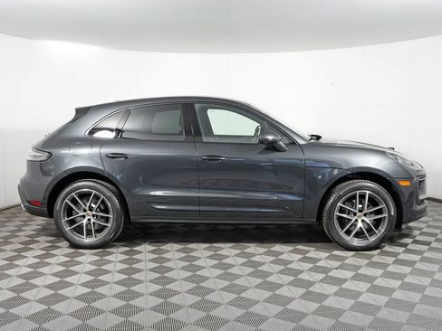 New 2026 Porsche Macan image 8