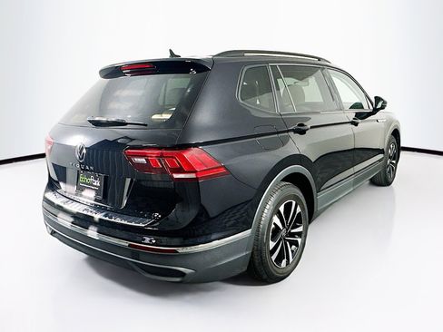 Used 2024 Volkswagen Tiguan S image 9