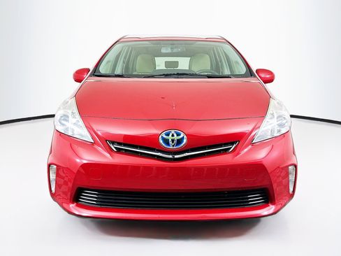 Used 2013 Toyota Prius V Three image 2