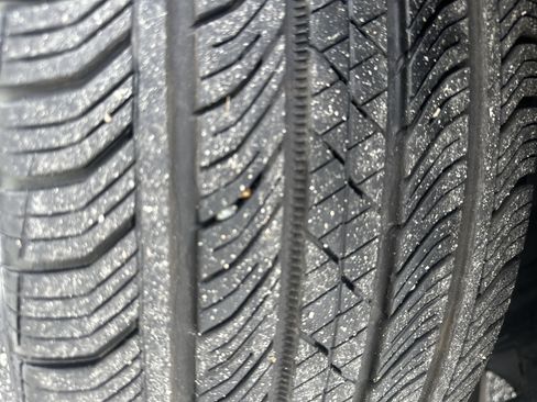 Used 2025 Audi Q3 2.0T Premium w/ Convenience Package image 8