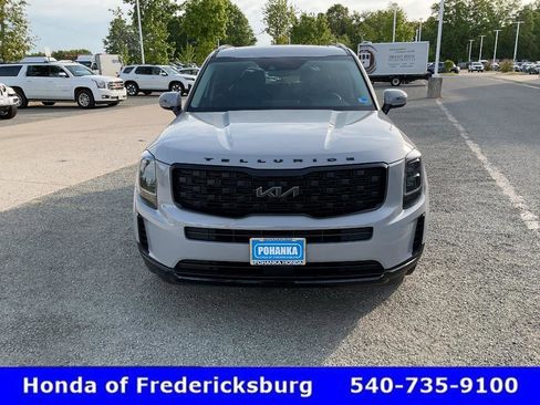 Used 2022 Kia Telluride EX w/ EX Premium Package AWD/4WD image 9