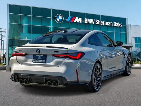 Used 2024 BMW M4 xDrive Competition AWD/4WD image 4