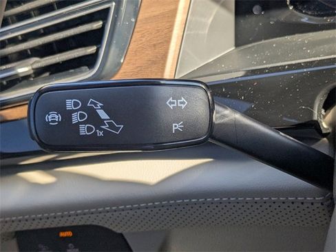 New 2026 Volkswagen Atlas SE image 26