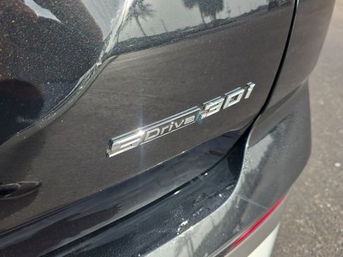 Used 2023 BMW X3 sDrive30i w/ Premium Package image 6