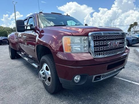 Used 2013 GMC Sierra 3500 Denali AWD/4WD image 3