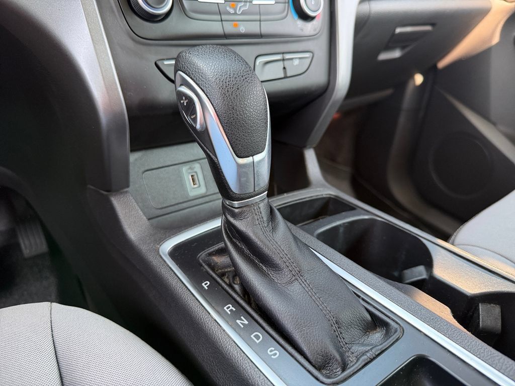 Used 2018 Ford Escape S FWD image 30