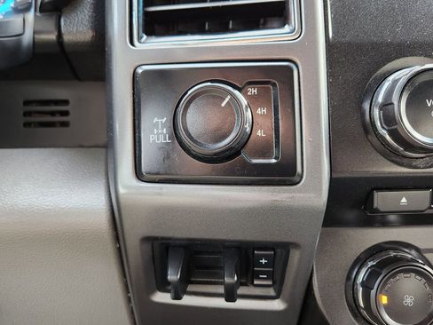 Used 2018 Ford F350 XLT w/ XLT Value Package image 28