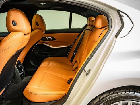 Used 2024 BMW 330i xDrive Sedan w/ Premium Package image 40