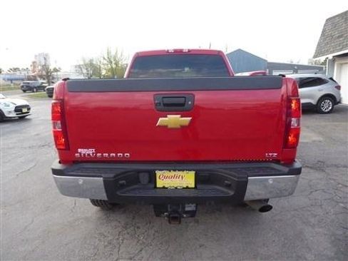 Used 2014 Chevrolet Silverado 2500 LTZ w/ LTZ Plus Package image 7
