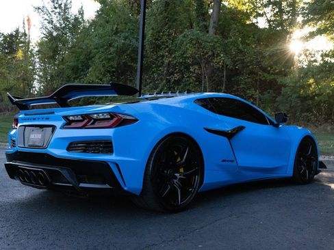 Used 2025 Chevrolet Corvette Z06 w/ Stealth Interior Trim Package image 14