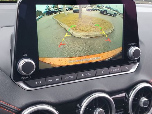 Used 2025 Nissan Sentra SR image 28