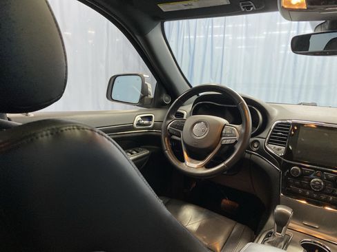 Certified 2022 Jeep Grand Cherokee Limited image 46